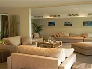 ***** Guest house Cannes Villa St Barth France