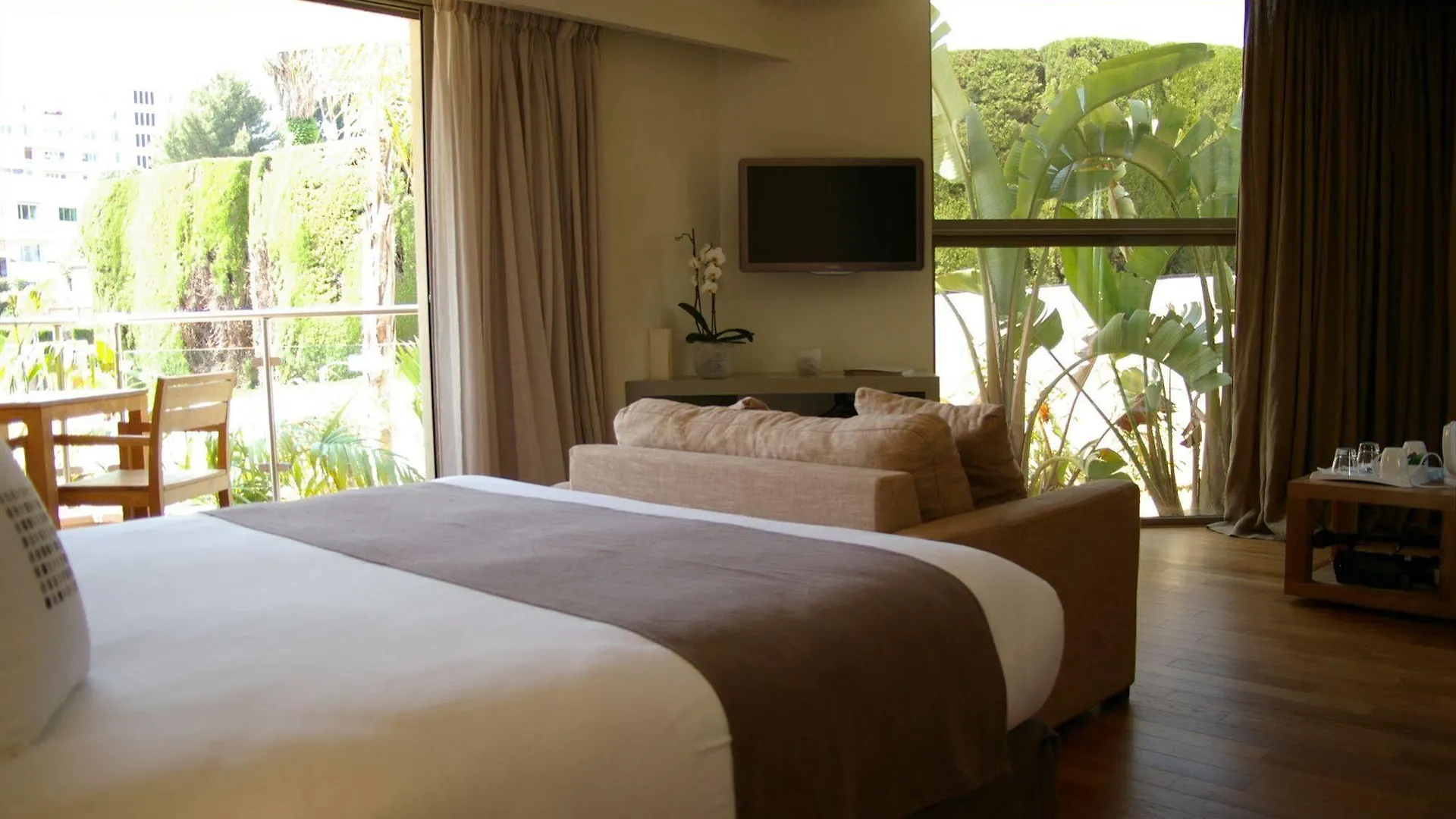 Cannes Villa St Barth Pensión
